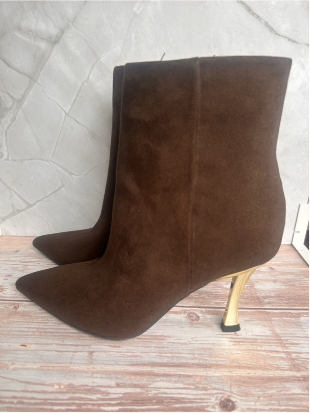 Nine West Brown Suede Gold Heel Pointed Toe Ankle Bootie Size 6 NEW